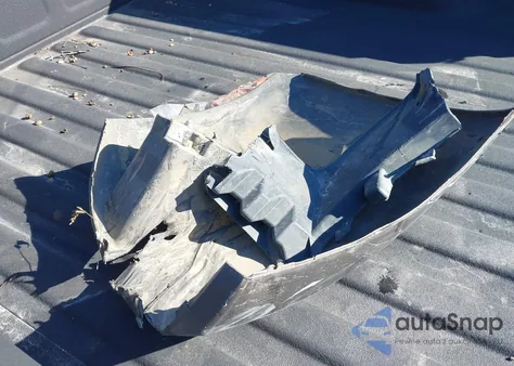 2024 Ram 1500 Classic Tradesman 4X4 5'7 Box from USA, damaged, VIN 1C6RR7KT5RS153155